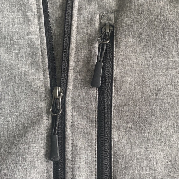 Swiss Tech Men's Gray Performance Jacket - Picture 6 of 6